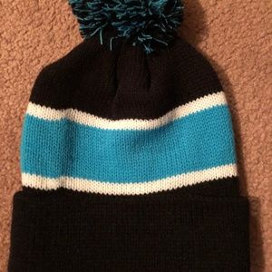 Black and blue toboggan, brand new